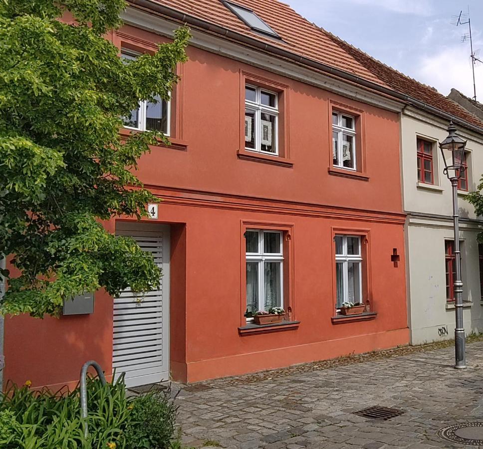 Omas Linde Apartment Brandenburg  Exterior photo
